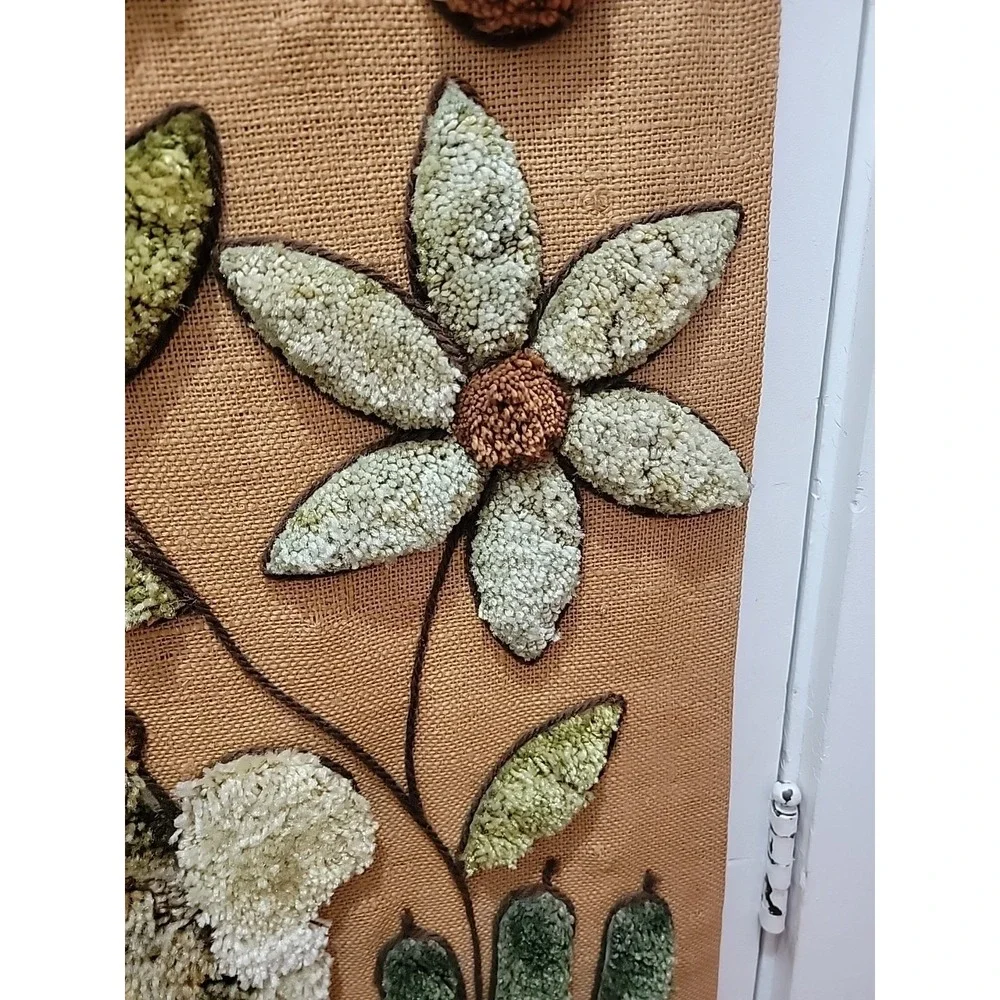 VINTAGE LARGE BOHO WALL HANGING LATCH HOOK OWL BUTTERFLY FLOWERS 70'S 39